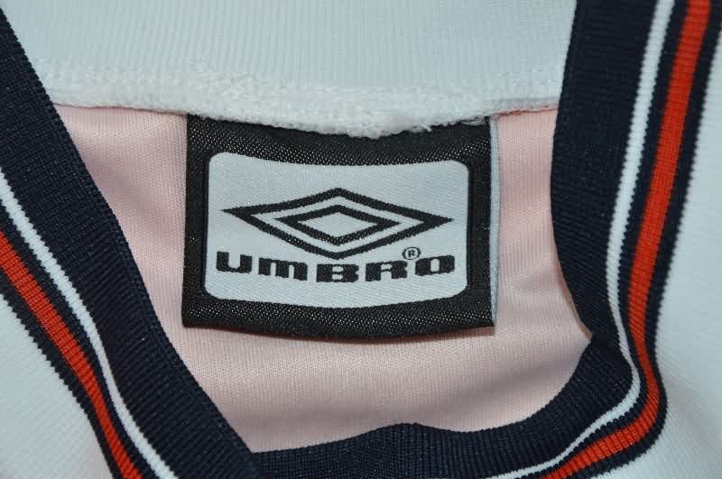 AAA Quality Aberdeen 1987/90 Home Retro Soccer Jersey