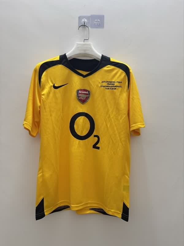 AAA Quality Arsenal 2005/06 Away Final Retro Soccer Jersey AAA Quality Arsenal 2005/06 Away Final Retro Soccer Jersey