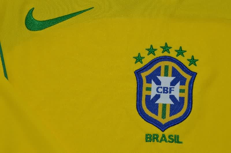 AAA Quality Brazil 2004 Home Retro Long Sleeve Soccer Jersey