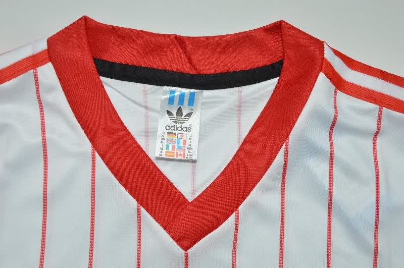 AAA Quality CCCP 1982/83 Away Retro Soccer Jersey