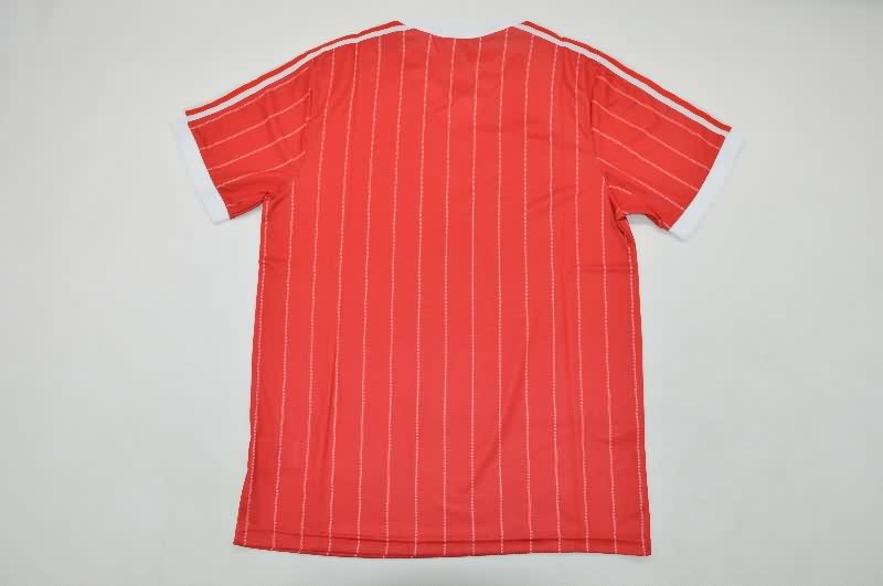 AAA Quality CCCP 1982/83 Home Retro Soccer Jersey
