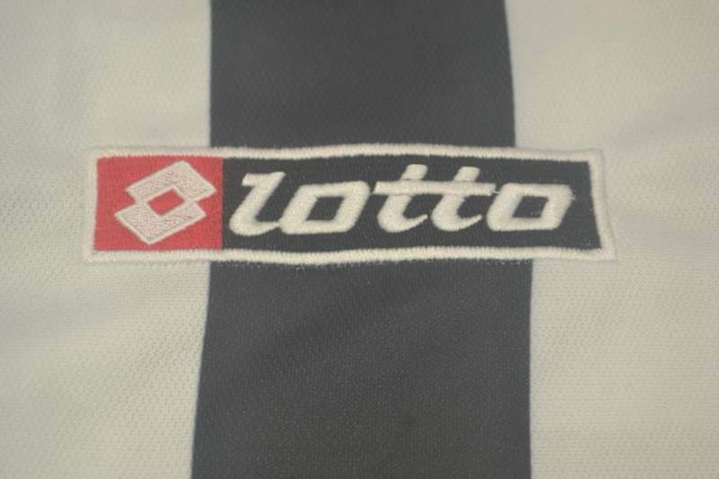 Juventus Soccer Jersey Home Retro Replica 2001/02