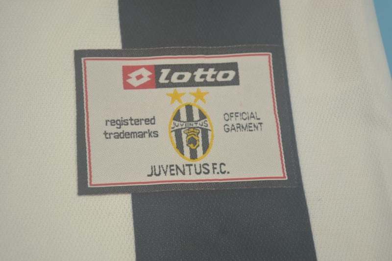 Juventus Soccer Jersey Home Retro Replica 2001/02