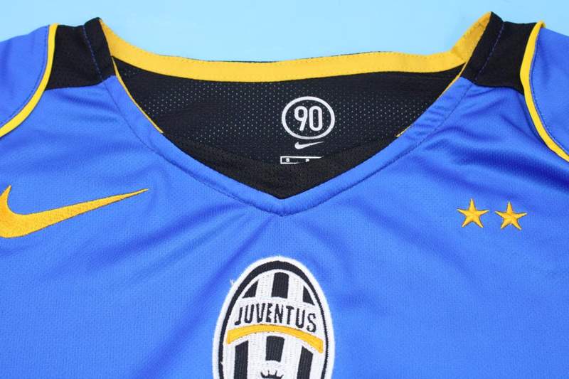 Juventus Soccer Jersey Away Retro Replica 2004/05