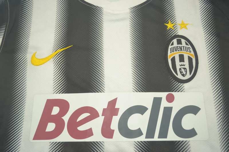 Juventus Soccer Jersey Home Retro Replica 2011/12
