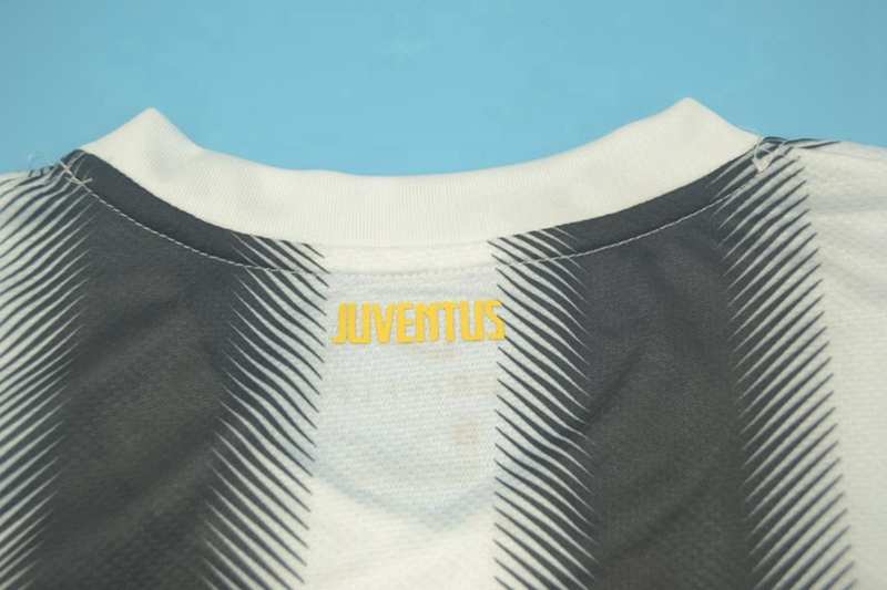 Juventus Soccer Jersey Home Retro Replica 2011/12