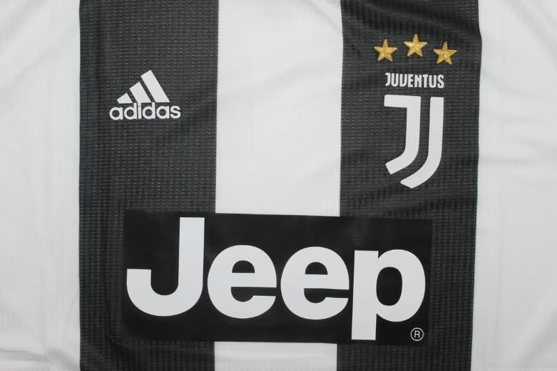 Juventus Soccer Jersey Home Retro (Player) 2018/19