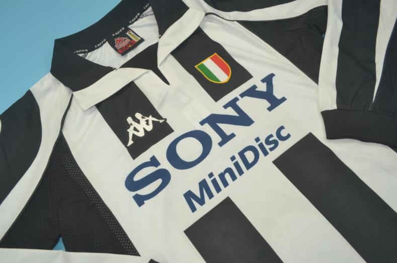 Juventus Soccer Jersey Home Long Retro Replica 1997/98