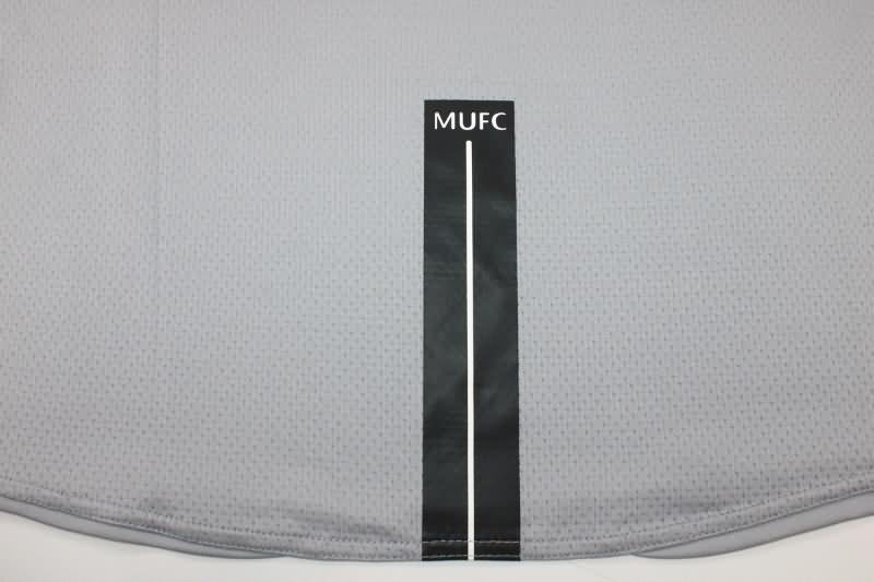 Manchester United Soccer Jersey Goalkeeper Grey Retro Replica 2007/08