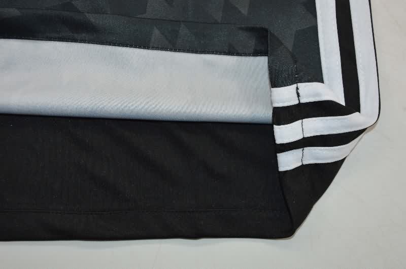 AAA Quality Manchester United 2017/18 Away Retro Soccer Jersey