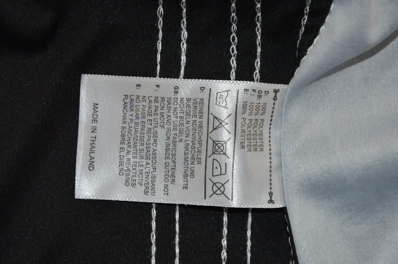 AAA Quality Manchester United 2017/18 Away Retro Soccer Jersey