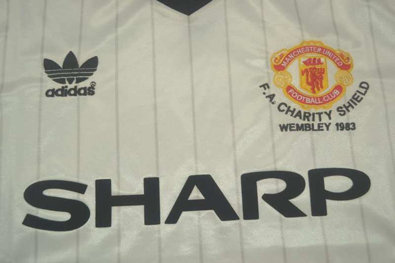 Manchester United Soccer Jersey FA Final Retro Replica 1983