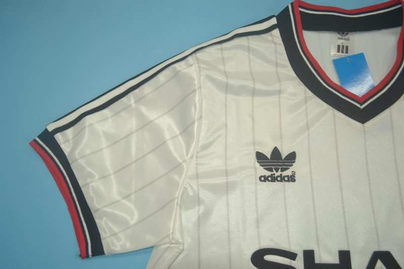 Manchester United Soccer Jersey FA Final Retro Replica 1983