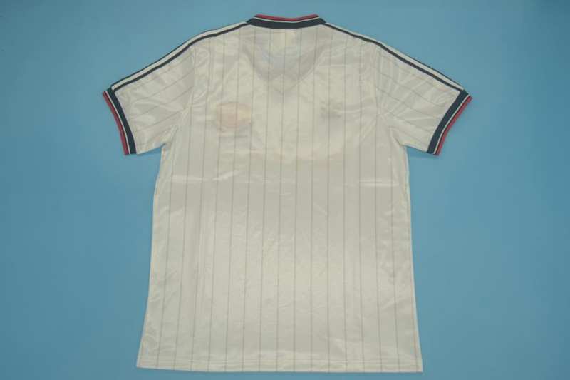 Manchester United Soccer Jersey FA Final Retro Replica 1983