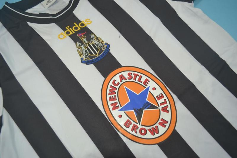 Newcastle United Soccer Jersey Home Retro Replica 1997/99