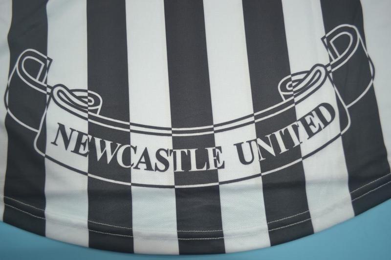 Newcastle United Soccer Jersey Home Retro Replica 1997/99