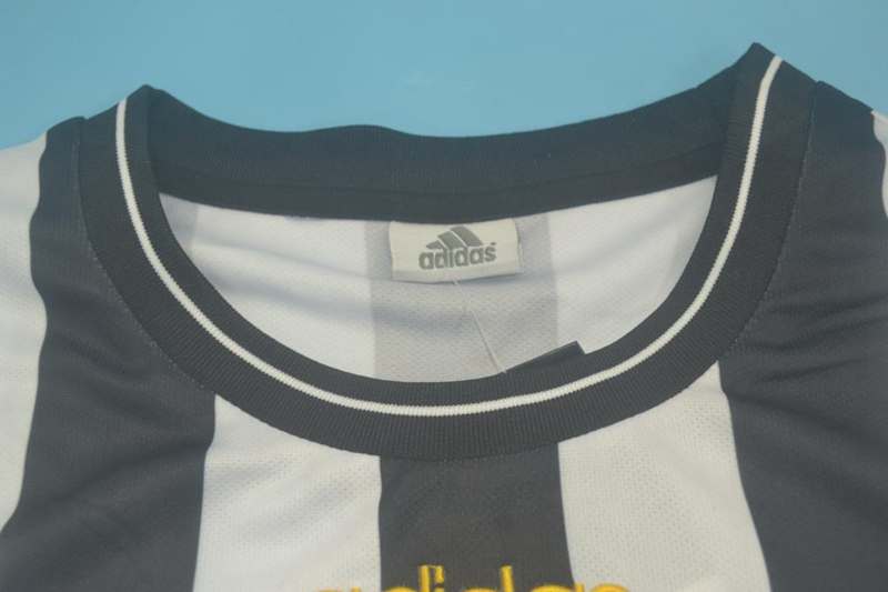 Newcastle United Soccer Jersey Home Long Retro Replica 1997/99