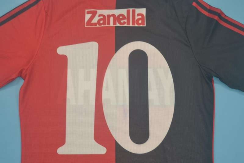 Newells Old Boy Soccer Jersey Home Retro (Player) 1991/93