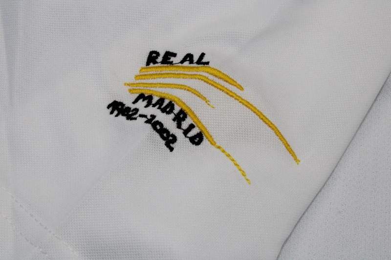 Real Madrid Soccer Jersey Home Retro Replica 2002/03