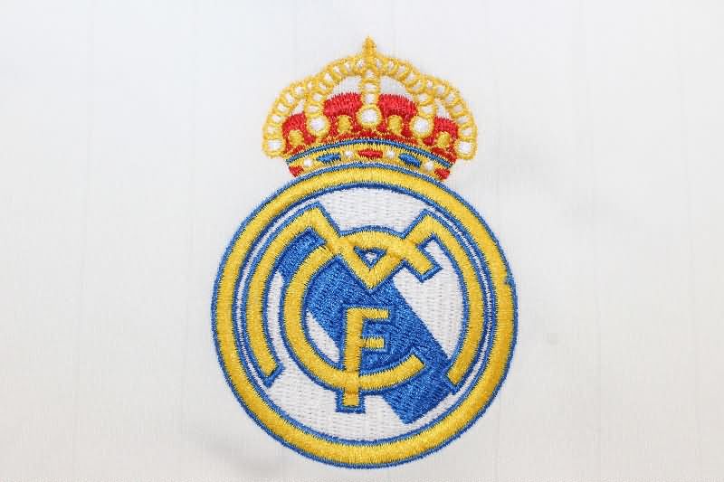 AAA Quality Real Madrid 2006/07 Home Retro Soccer Jersey (Player)