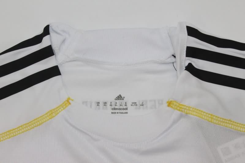 Real Madrid Soccer Jersey Home Retro (Player) 2009/10
