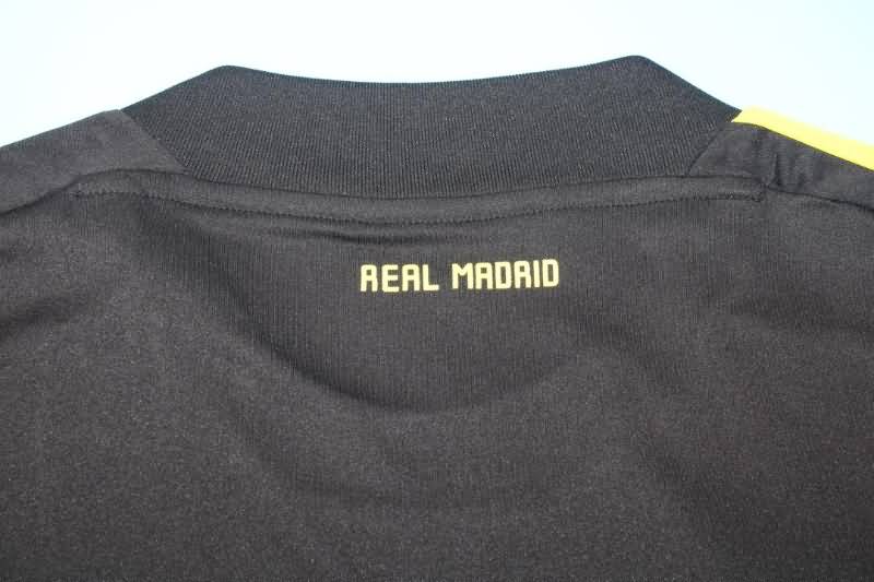 Real Madrid Soccer Jersey Goalkeeper Black Retro Replica 2011/12