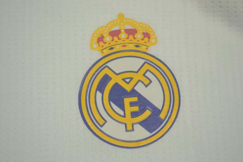Real Madrid Soccer Jersey Home Long Retro Replica 2015/16