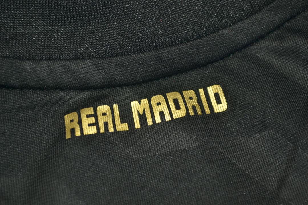 Real Madrid Soccer Jersey Away Retro Replica 2011/12