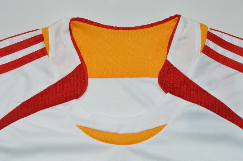 AAA Quality Spain 2006 Away Retro Soccer Jersey