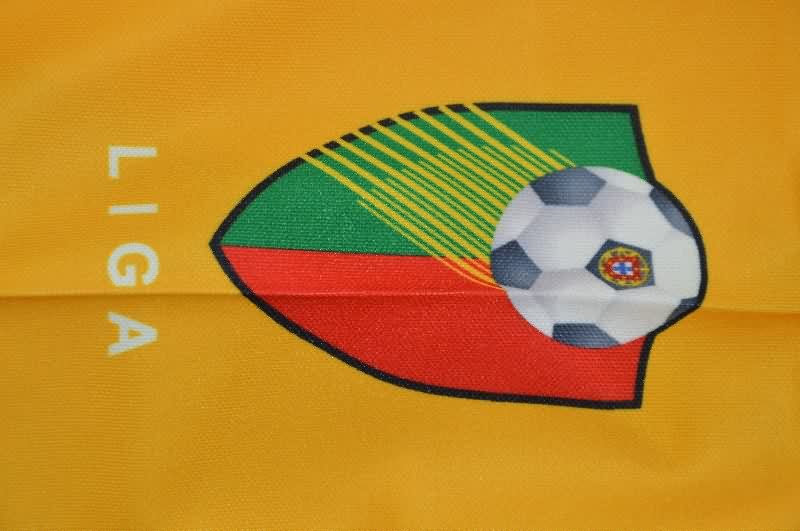 AAA Quality Sporting Lisbon 2002/03 Training Retro Soccer Jersey