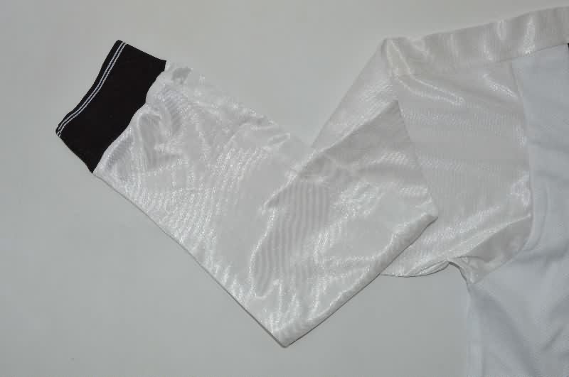 AAA Quality Valencia 2000/01 Home Long Sleeve Retro Soccer Jersey