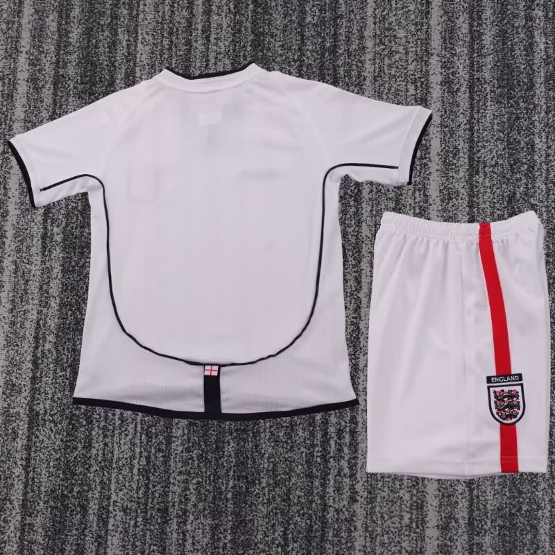 Kids England 2002 Home Soccer Jersey And Shorts