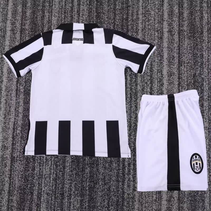 Kids Juventus 2014/15 Home Soccer Jersey And Shorts