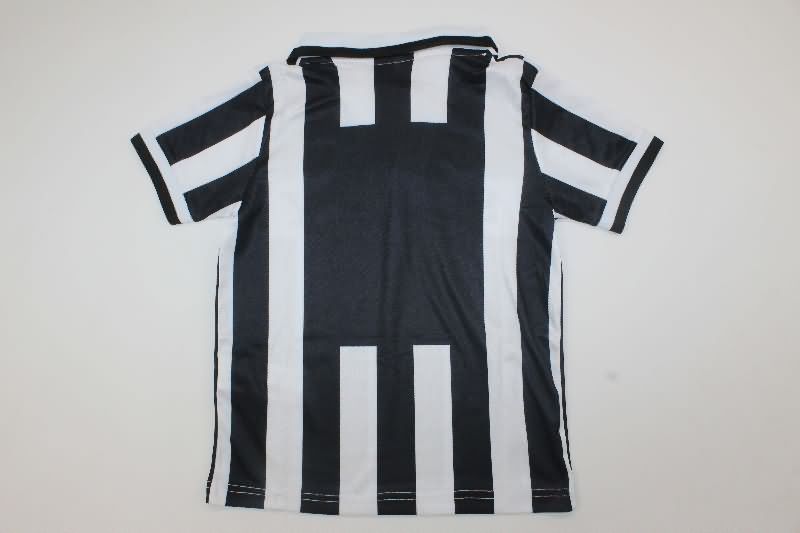 Kids Juventus 1995/96 Home Soccer Jersey And Shorts