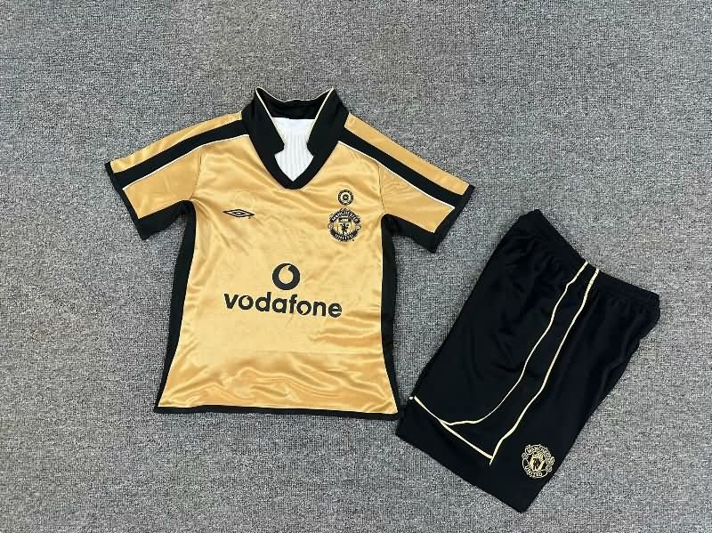 Kids Manchester United 2000/01 Away Soccer Jersey And Shorts