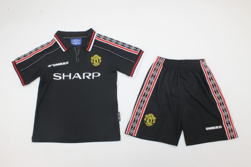 Kids Manchester United 1998/99 Black Soccer Jersey And Shorts