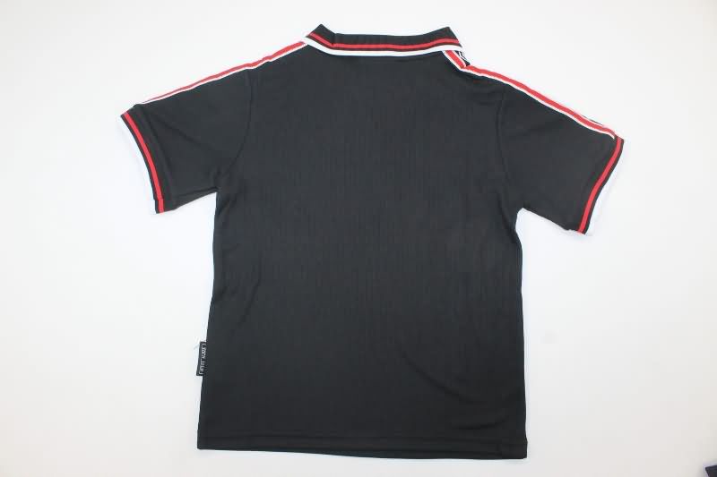 Kids Manchester United 1998/99 Black Soccer Jersey And Shorts