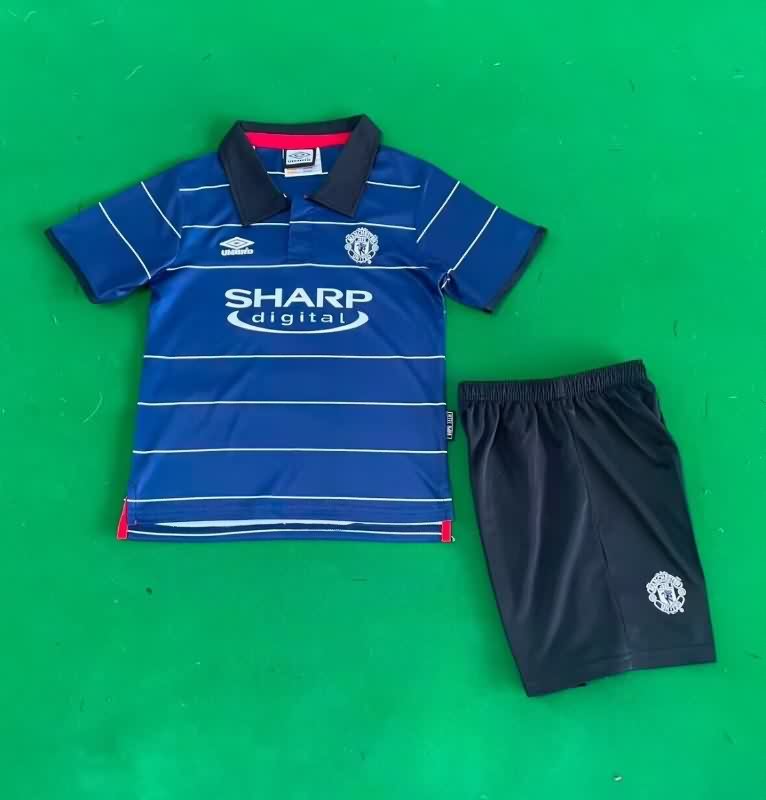 Kids Manchester United 1999/00 Away Soccer Jersey And Shorts Kids Manchester United 1999/00 Away Soccer Jersey And Shorts