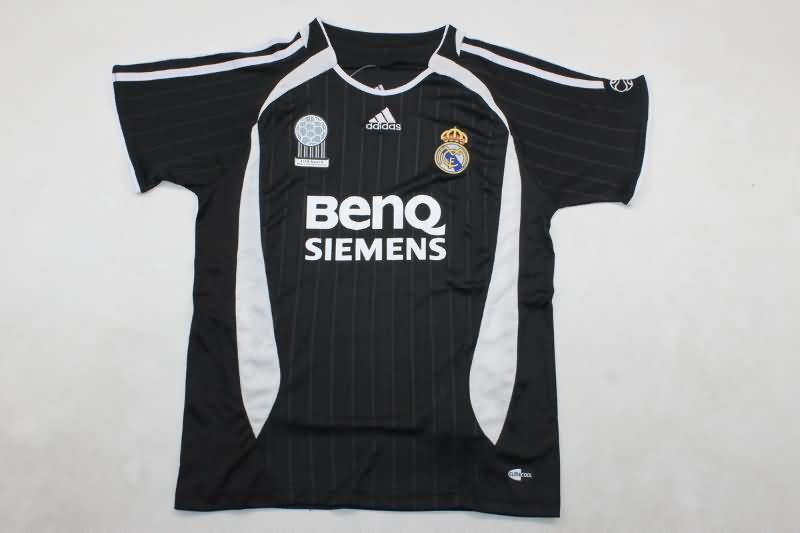 Kids Real Madrid 2006/07 Away Soccer Jersey And Shorts